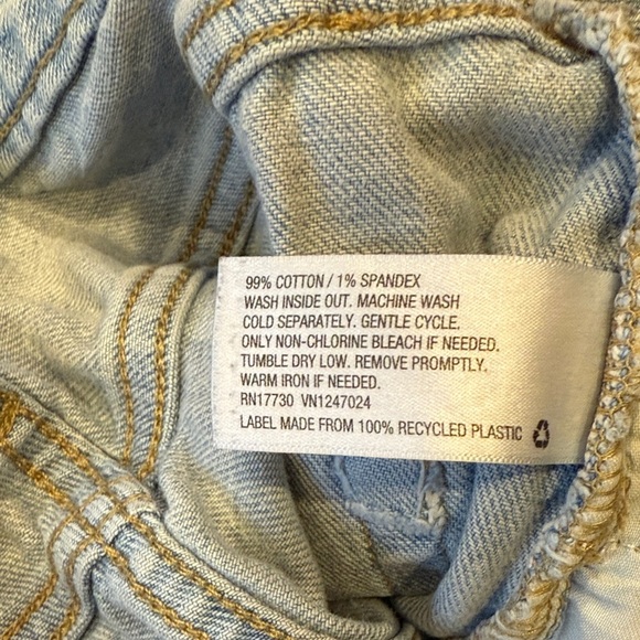 Wild Fable Light Blue Ripped Boyfriend Jeans - Picture 9 of 10